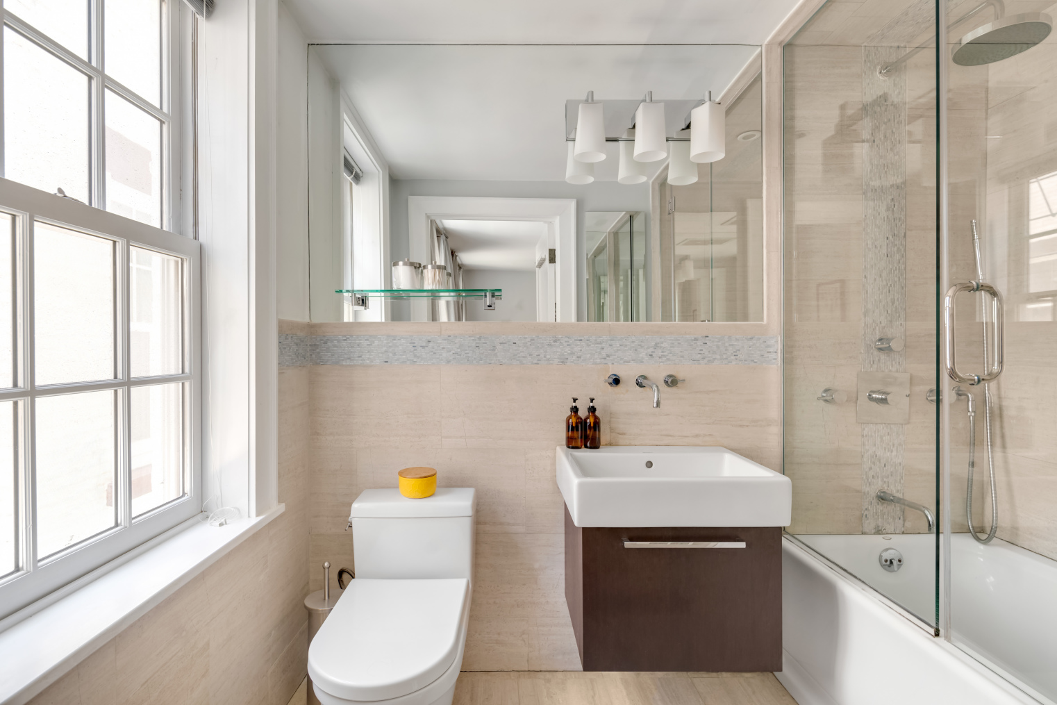 84 Bedford Street, Unit 2R Manhattan, NY 10014 - Photo 3 of 5