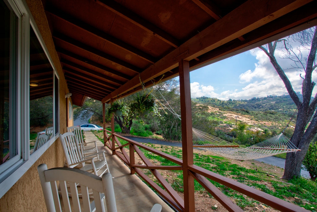 29805 Anthony Road Valley Center, CA 92082 - Photo 5 of 25