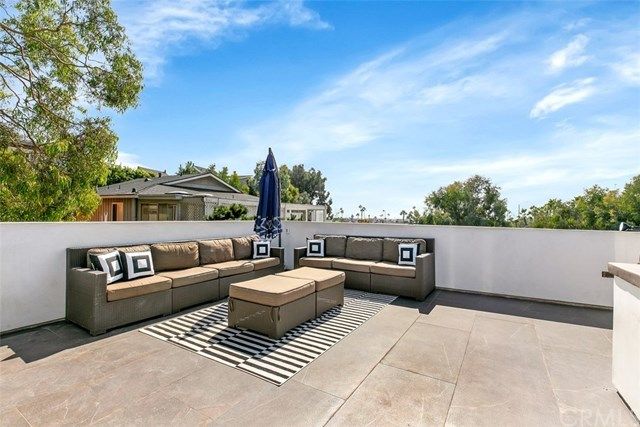$1,489,000 | 242 Catalina Drive, Newport Beach, CA 92663