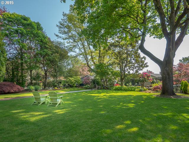 11745 Southwest Riverwood Road Portland, OR 97219 - Photo 16 of 16 Gallery Image 16