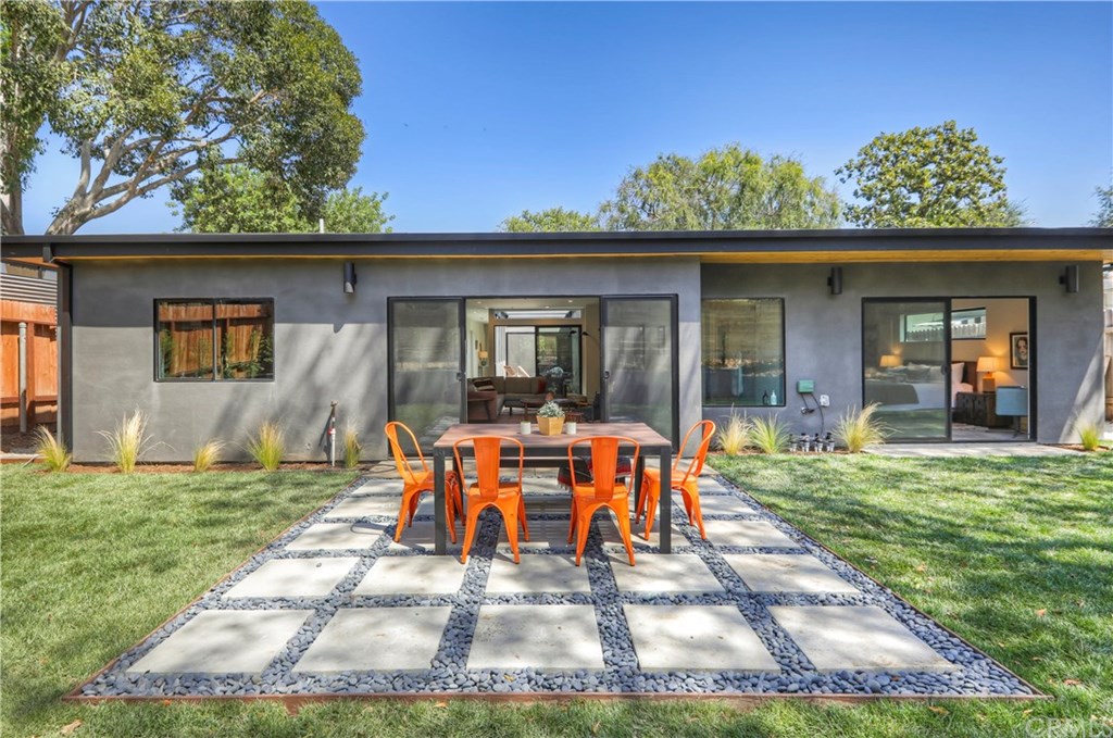 945 Jane Place Pasadena, CA 91105 - Photo 31 of 33