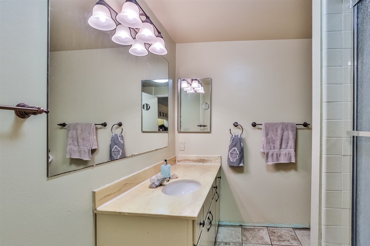 12238 Rancho Bernardo Road, Unit B San Diego, CA 92128 - Photo 7 of 12