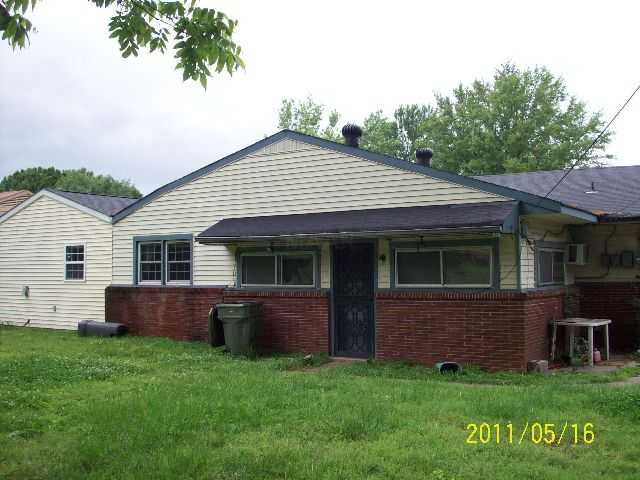 195 Clower Road Memphis, TN 38109 - Photo 2 of 9