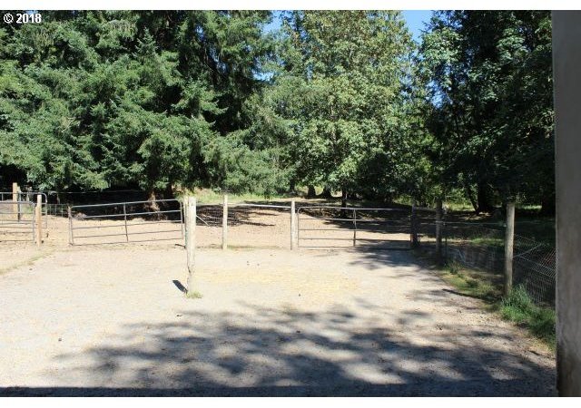 24042 South Engstrom Road Colton, OR 97017 - Photo 30 of 32 Gallery Image 30