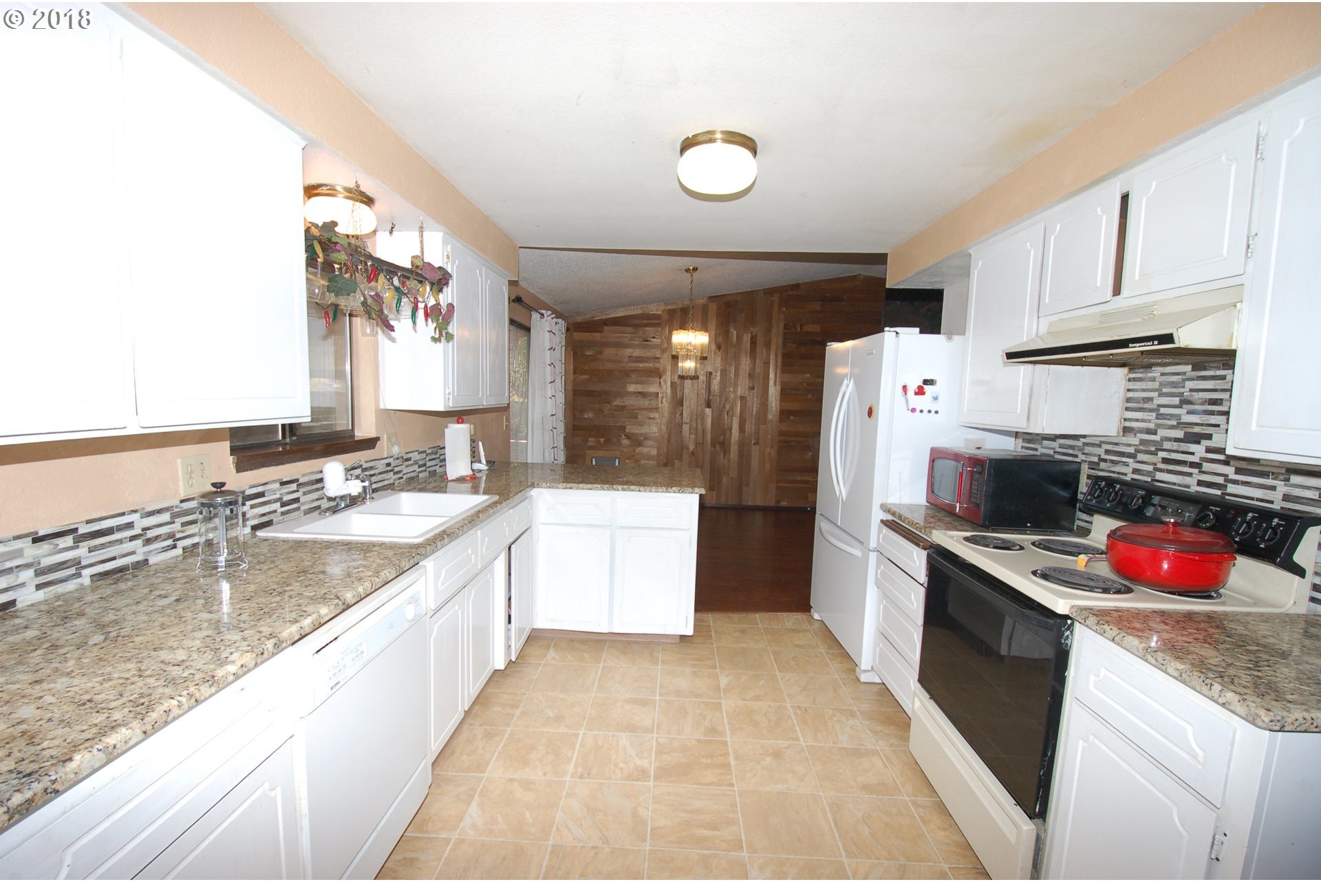 3315 Southwest Ladow Avenue Pendleton, OR 97801 - Photo 9 of 32