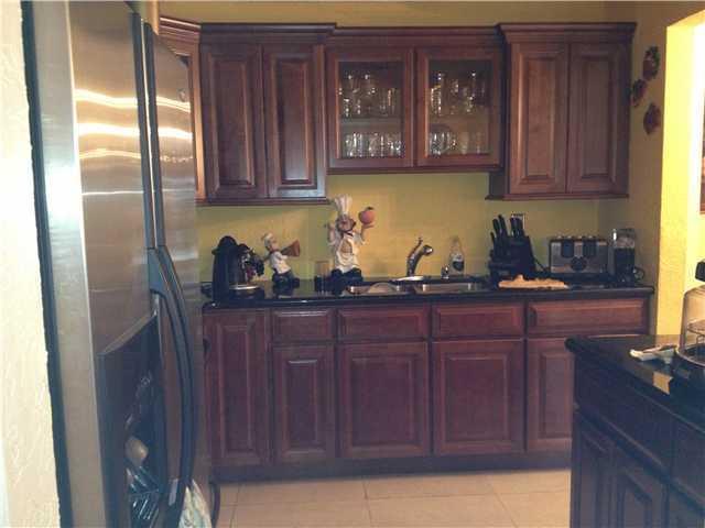 1870 West 84th Street Hialeah, FL 33014 - Photo 1 of 6