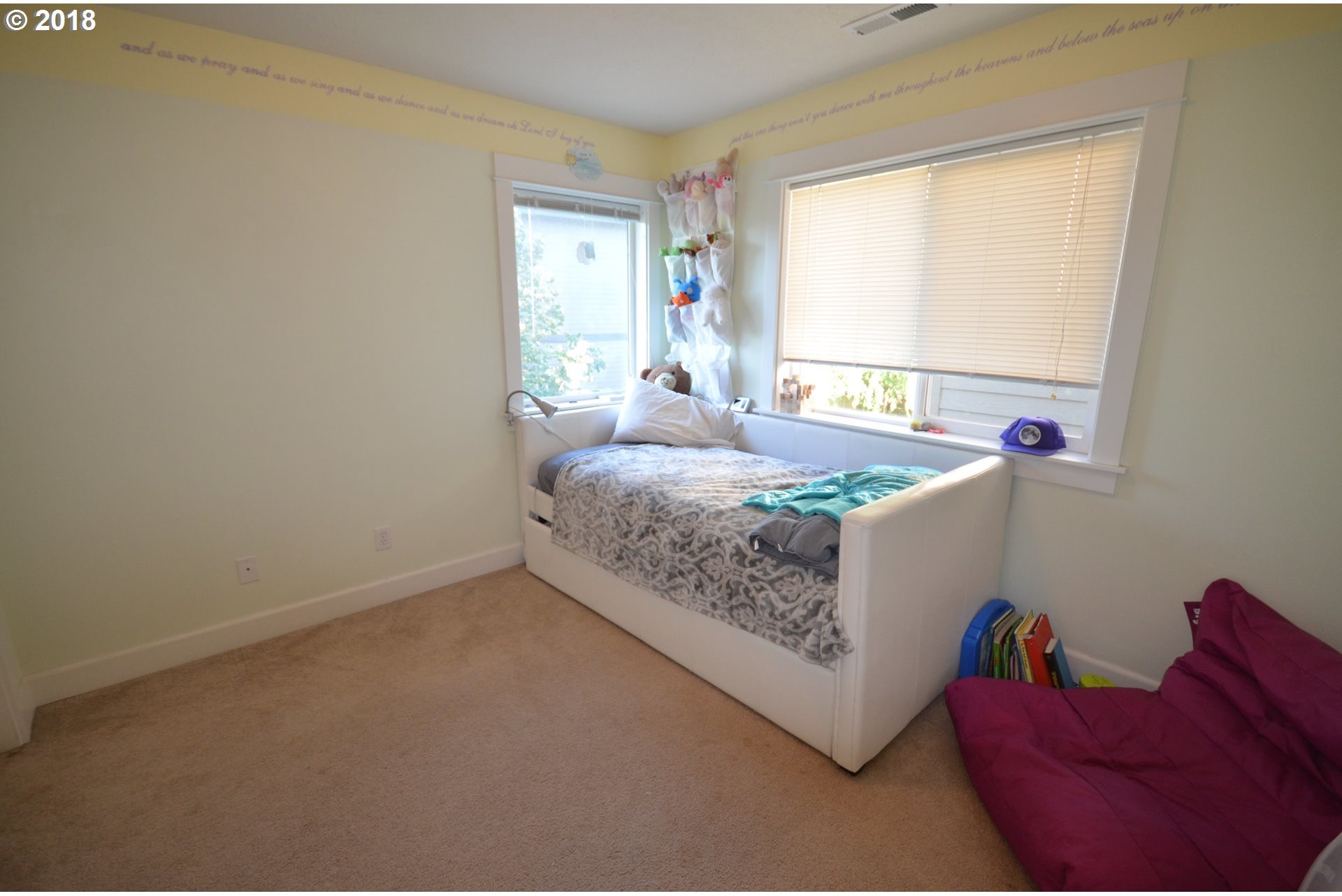 2891 Son-Rise Loop Hood River, OR 97031 - Photo 17 of 21 Gallery Image 17