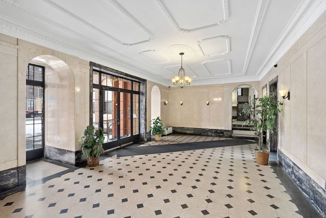 $275,000 | 1212 Ocean Avenue, Unit 6A | Fiske Terrace