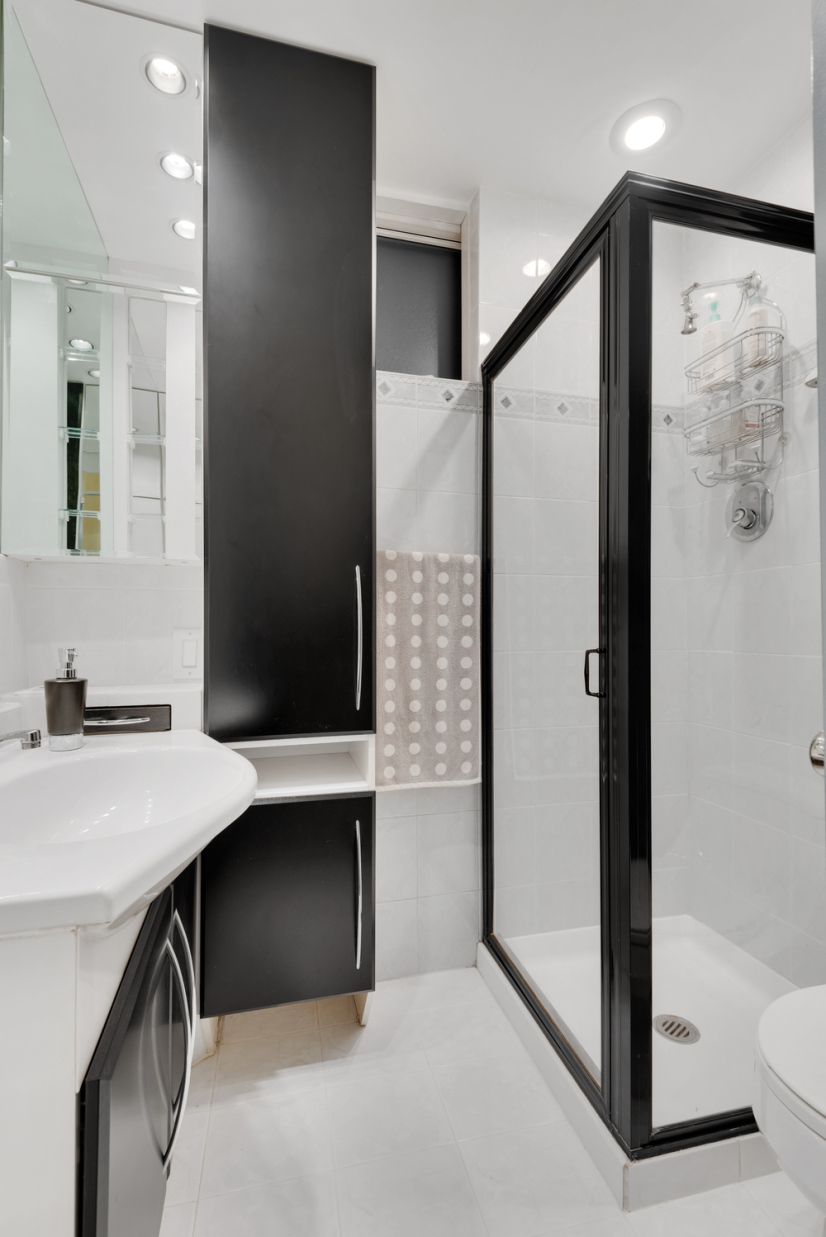 126 West 73rd Street, Unit 1A Manhattan, NY 10023 - Photo 5 of 6