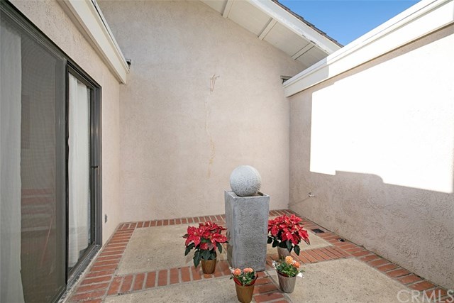 5001 Paseo Dali Irvine, CA 92603 - Photo 5 of 14 Private oasis in the middle of the house