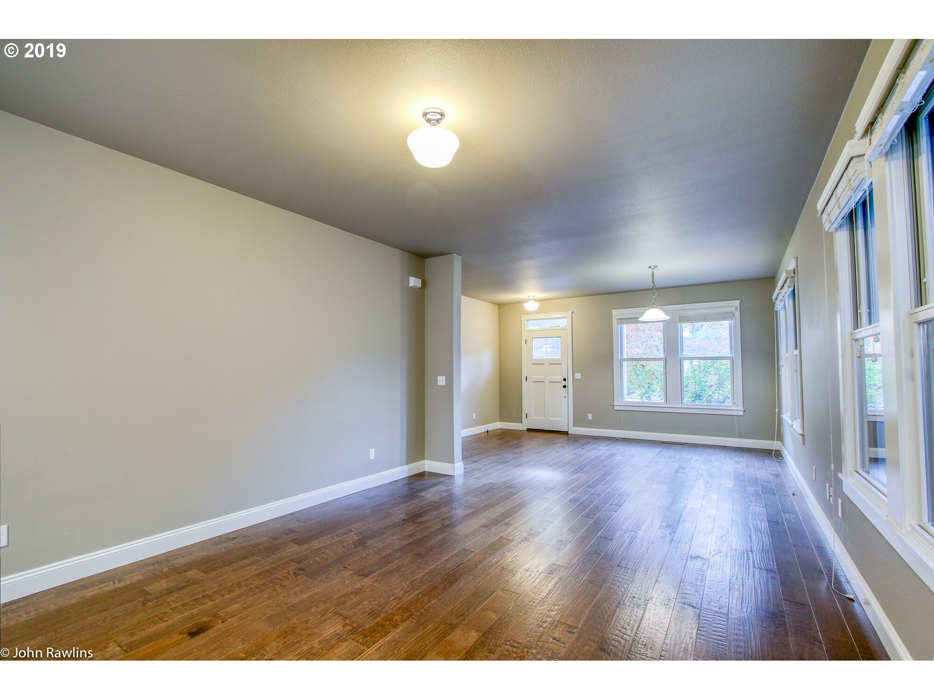 3312 Southwest 1st Avenue Portland, OR 97239 - Photo 4 of 20