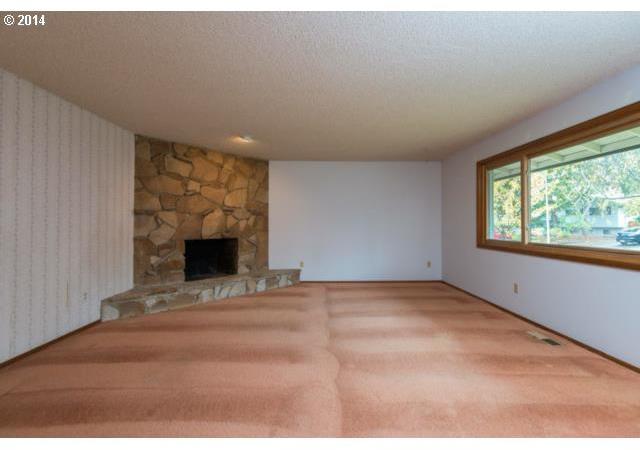 18445 Southwest Deline Street Aloha, OR 97078 - Photo 3 of 16 Gallery Image 3