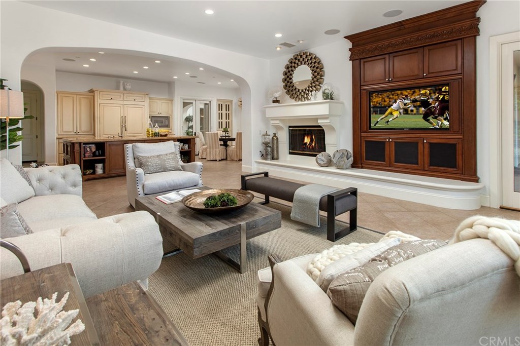 2 Scenic Bluff Newport Coast, CA 92657 - Photo 9 of 33 Easy flow of family room & chef’s kitchen
