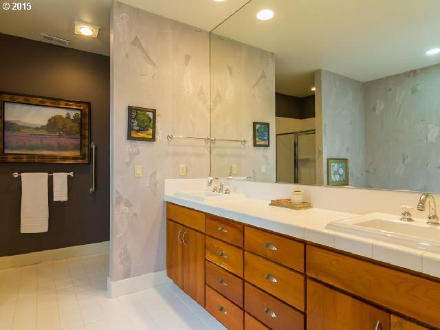3117 Northwest Miller Road Portland, OR 97229 - Photo 8 of 16 Gallery Image 8