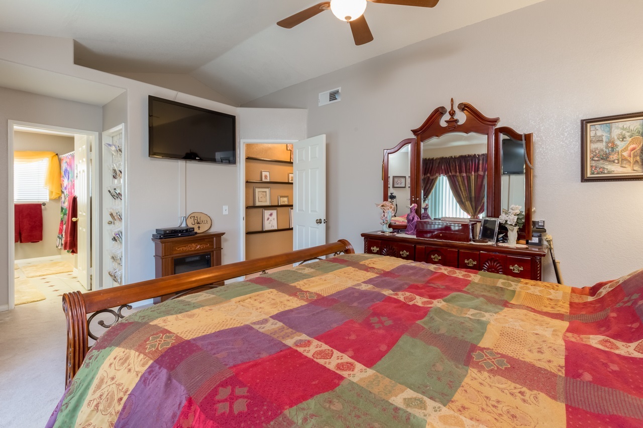 13897 Jack Oak Lane Lakeside, CA 92040 - Photo 14 of 25