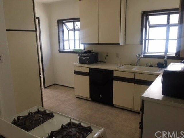 $815,000 | 43 Corona Avenue, Long Beach, CA 90803