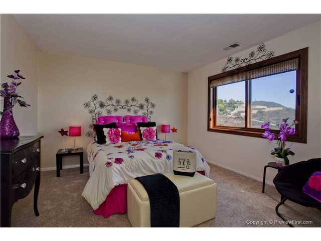 1798 Kings Road Vista, CA 92084 - Photo 8 of 25