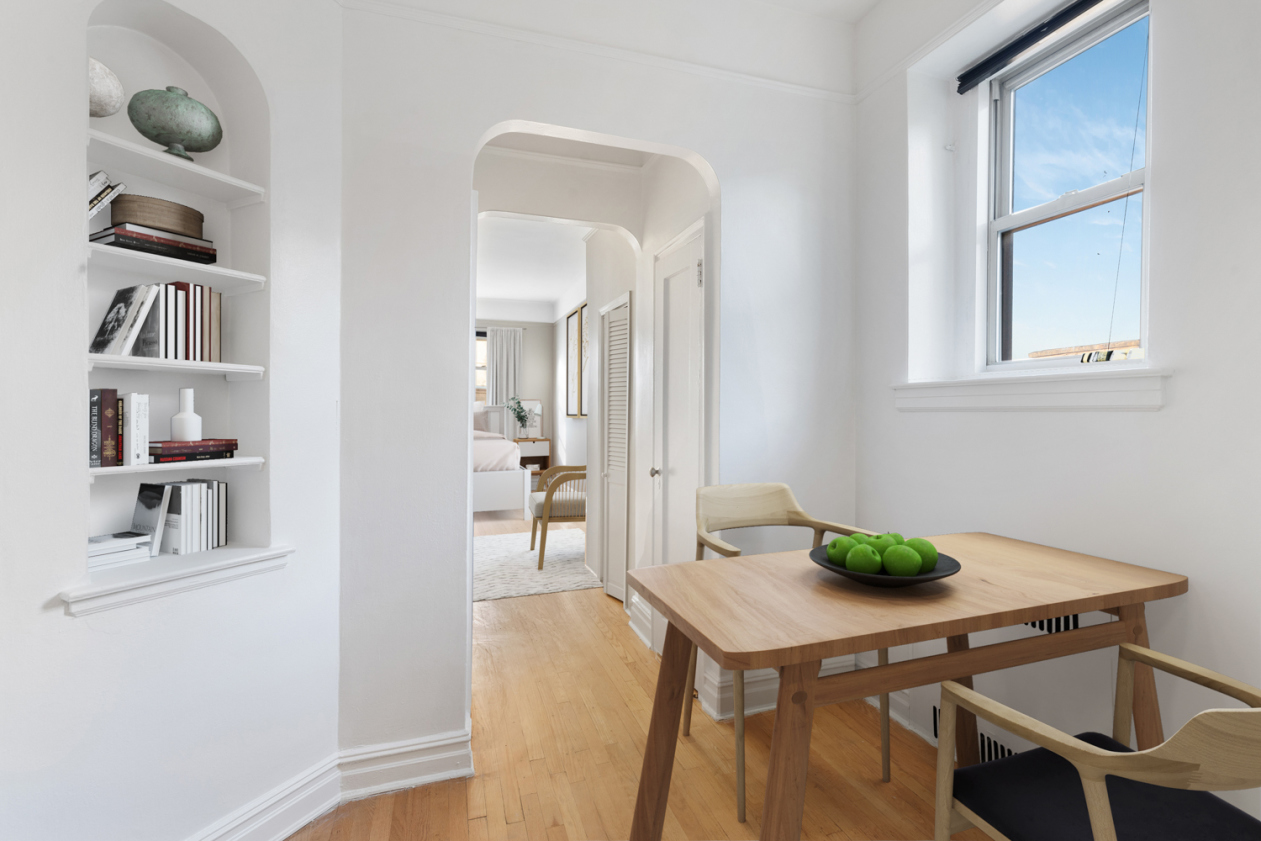 45 Pineapple Street, Unit 5C Brooklyn, NY 11201 - Photo 3 of 5