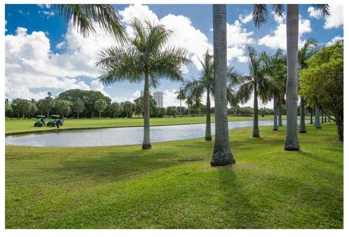 5301 Alton Road Miami Beach, FL 33140 - Photo 2 of 9