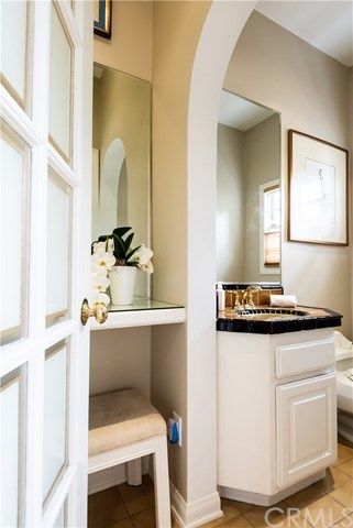 $1,000,000 | 31 Coronado Avenue, Long Beach, CA 90803