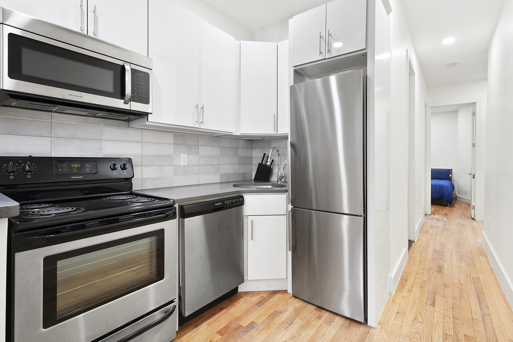 173 Classon Avenue, Unit 3L Brooklyn, NY 11205 - Photo 2 of 6