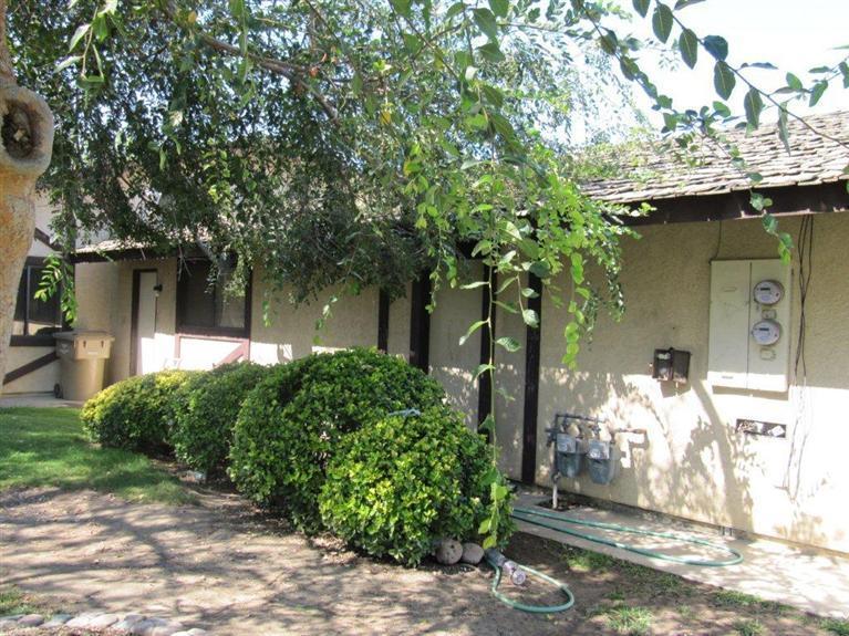 1321 Pacheco Road, Unit A/B Bakersfield, CA 93307 - Photo 4 of 9 Gallery Image 4