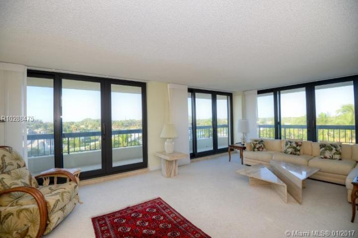 50 South Beach Road, Unit 404 Tequesta, FL 33469 - Photo 3 of 25