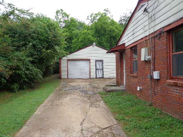 500 Holiday Road Memphis, TN 38109 - Photo 8 of 8