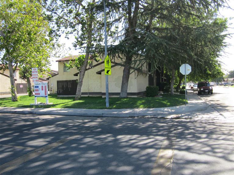 1100 Valhalla Drive Bakersfield, CA 93309 - Photo 4 of 7