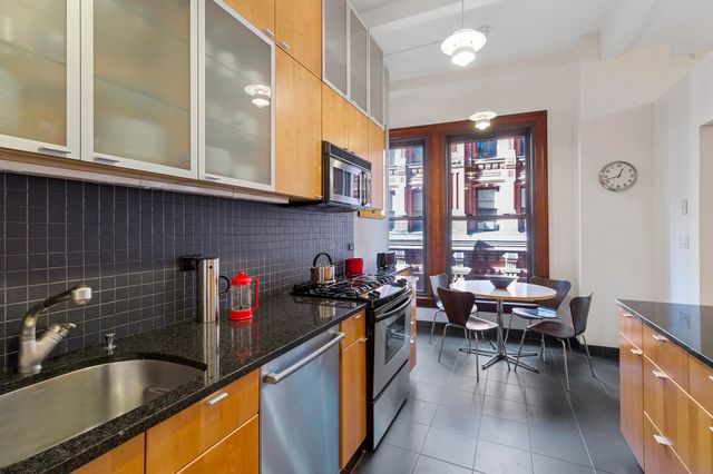 $1,770,000 | 140 Nassau Street, Unit 10C | Financial District