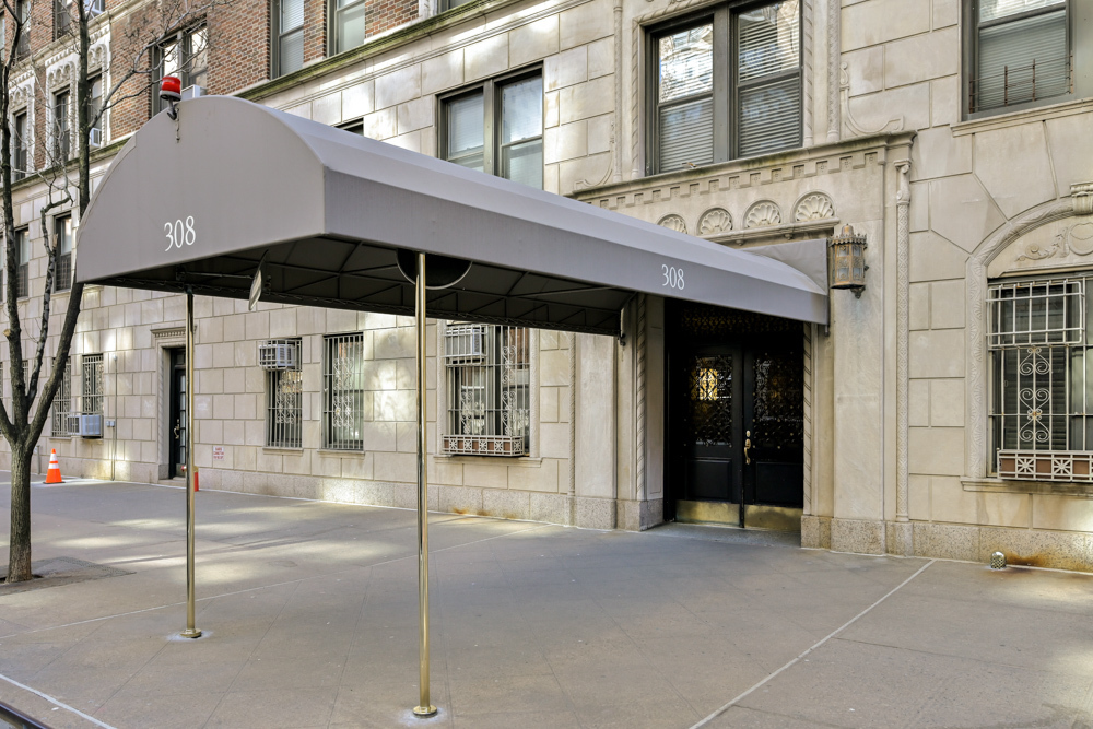 308 E 79th St, Manhattan, NY 10075 - Photo 1 of 10