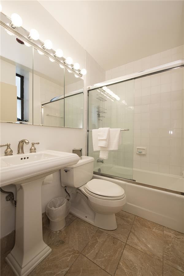 150 West 51st Street, Unit 908 Manhattan, NY 10019 - Photo 5 of 7