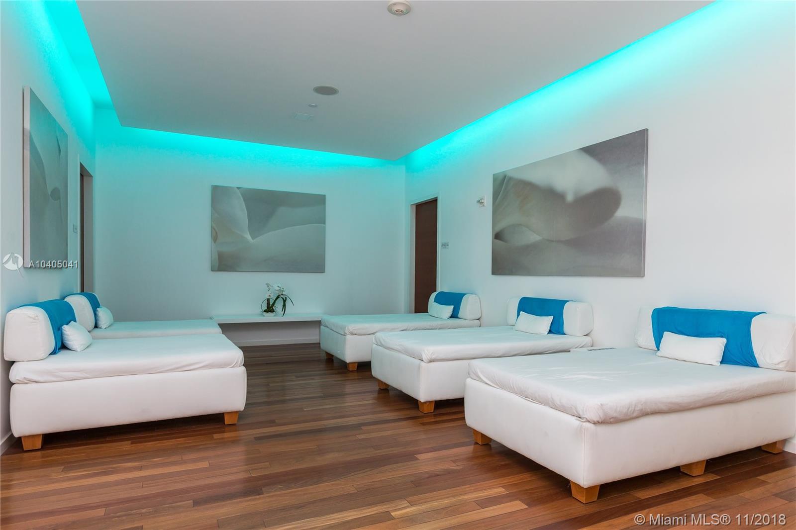 1040 Biscayne Boulevard, Unit 4407 Miami, FL 33132 - Photo 31 of 33