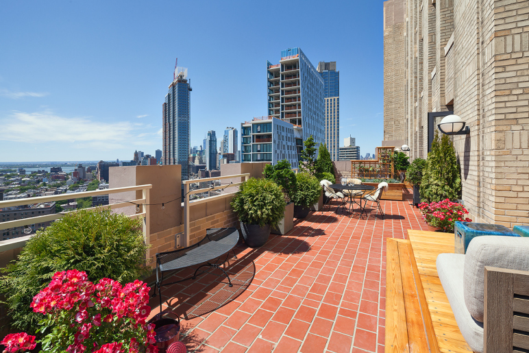 1 Hanson Place, Unit 21D Brooklyn, NY 11243 - Photo 13 of 40