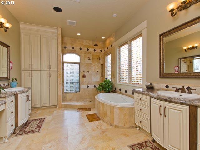 13077 Donald Road Northeast Aurora, OR 97002 - Photo 5 of 16 Gallery Image 5