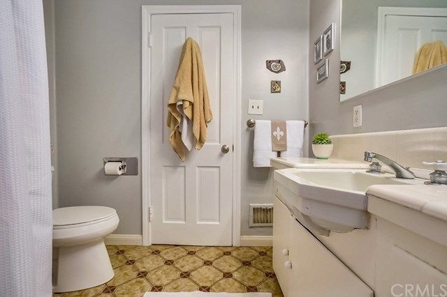 $1,062,500 | 3848 Linden Avenue, Long Beach, CA 90807