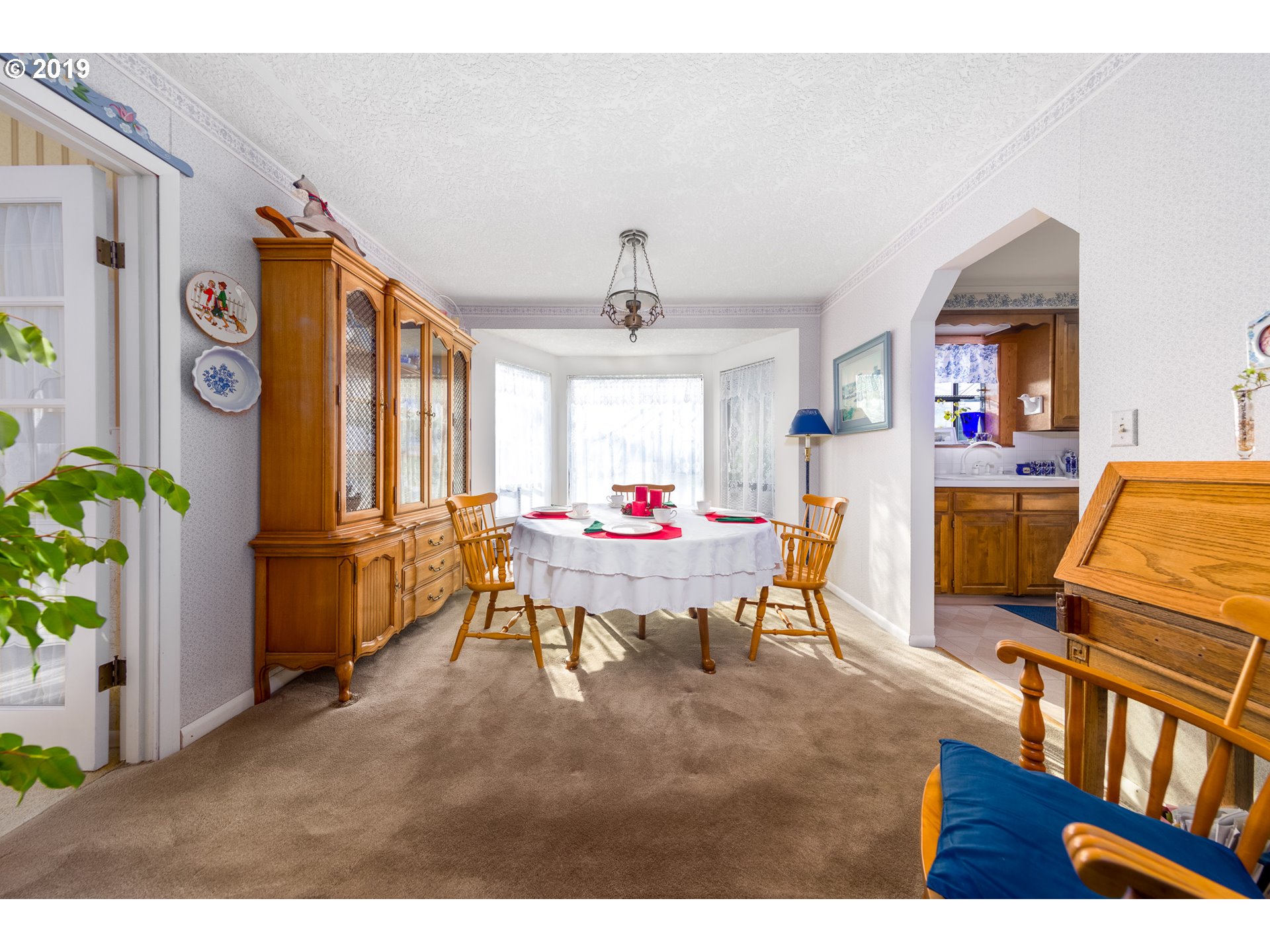 1225 Multnomah Road Hood River, OR 97031 - Photo 1 of 23 Gallery Image 1