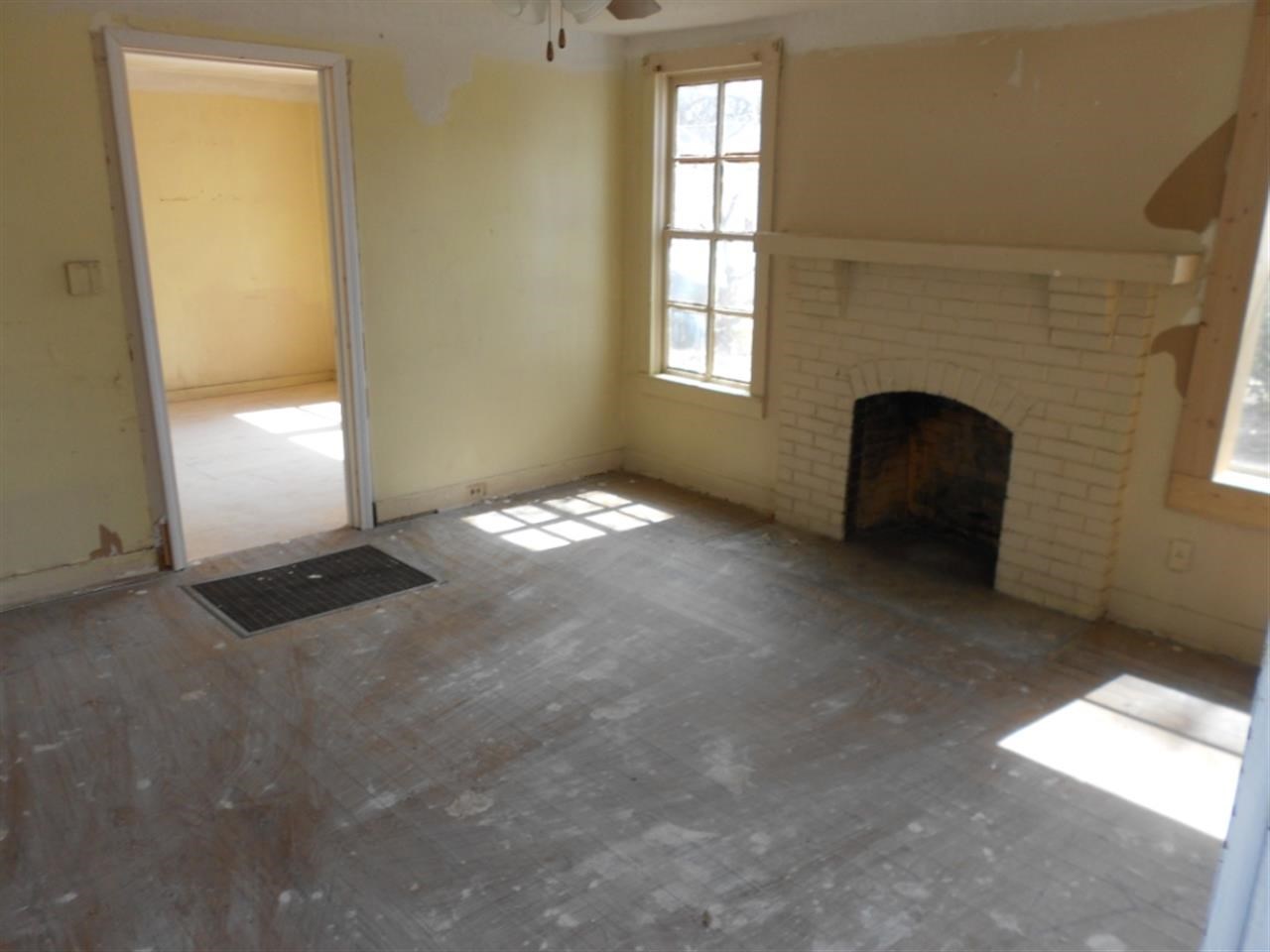 1252 Rutland Road Memphis, TN 38114 - Photo 4 of 11 Gallery Image 4