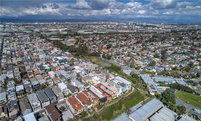 461 26th Street Manhattan Beach, CA 90266 - Photo 11 of 14