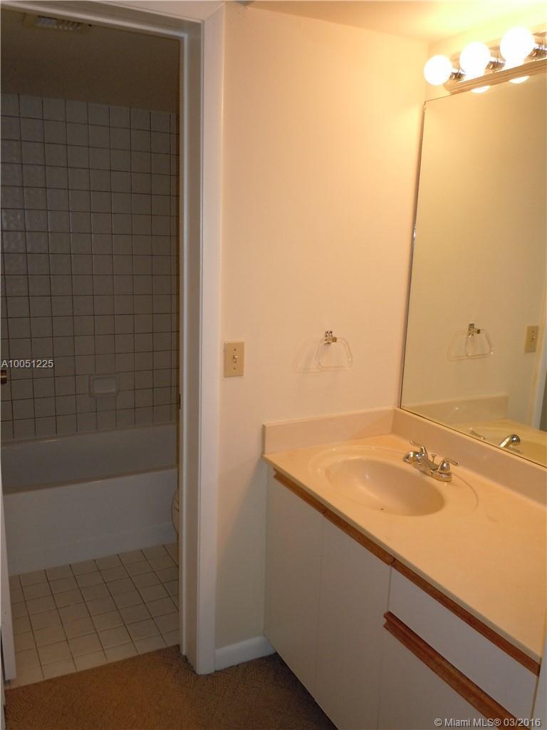 9759 Southwest 138th Avenue, Unit HB2R Miami, FL 33186 - Photo 11 of 15