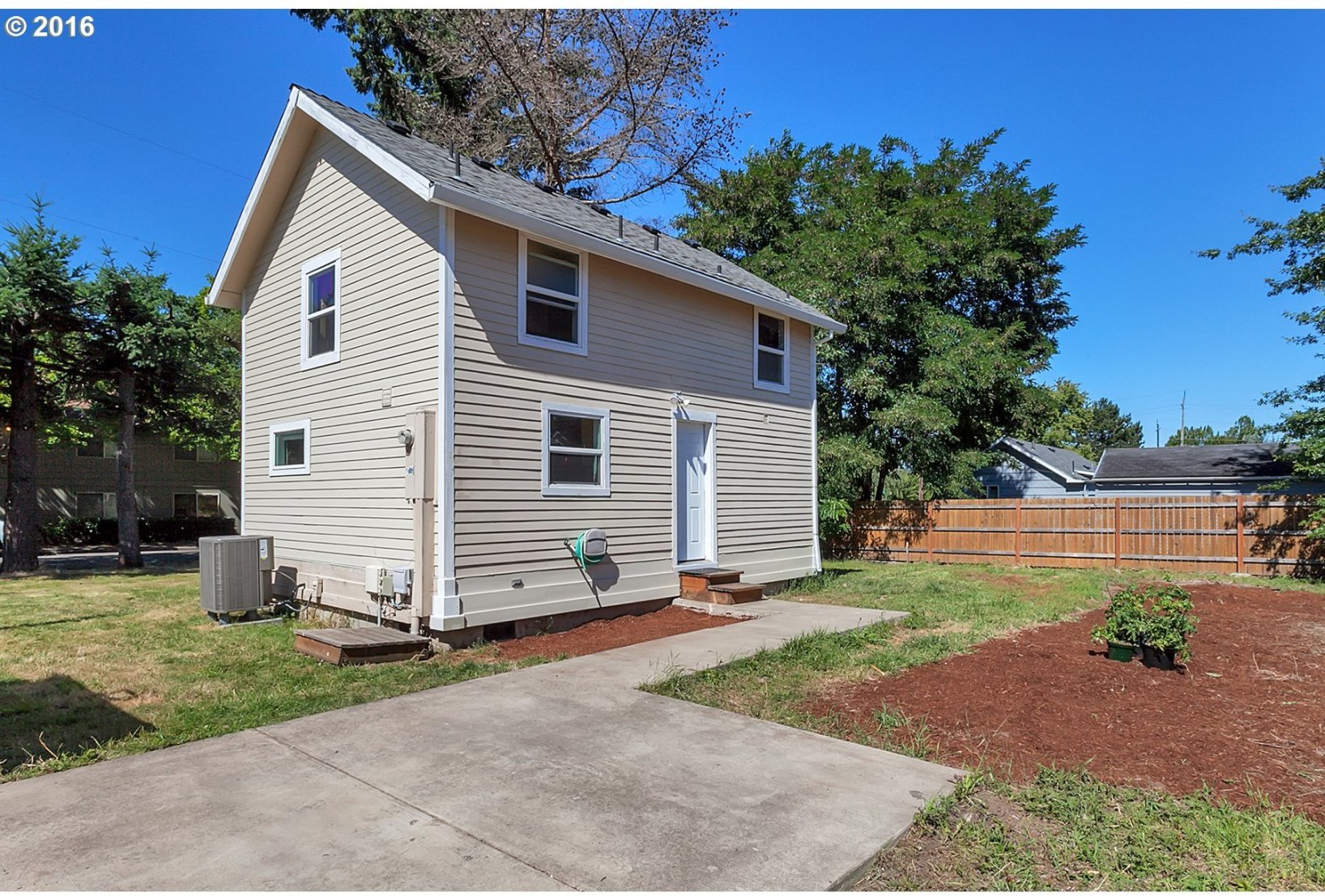 11770 Southwest 6th Street Beaverton, OR 97005 - Photo 19 of 23 Gallery Image 19