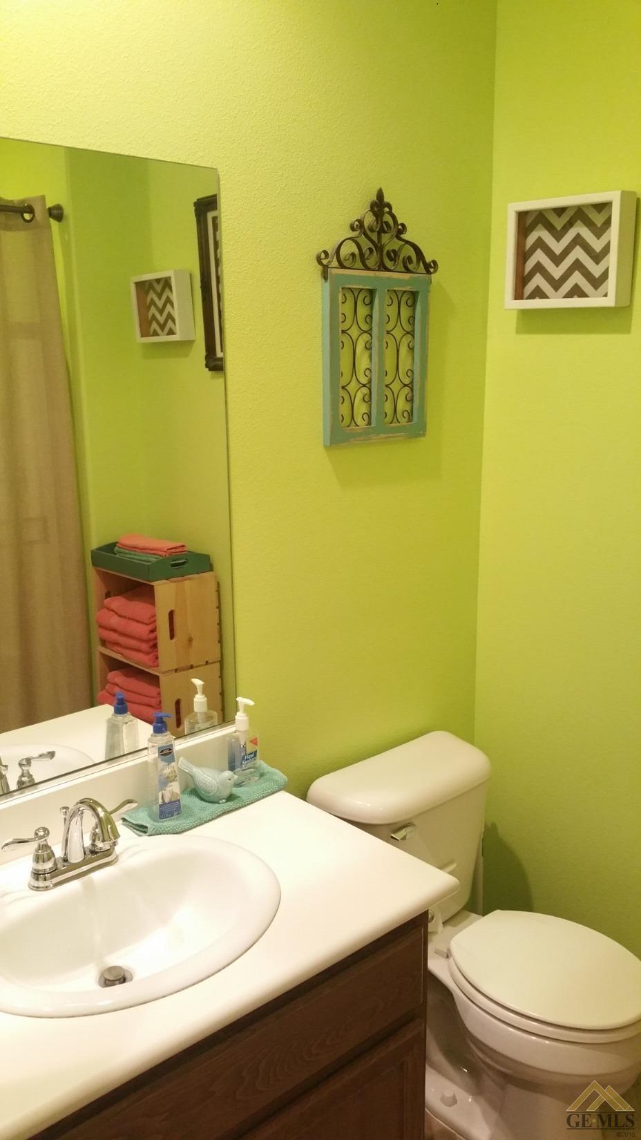 4513 Basque Street Bakersfield, CA 93313 - Photo 9 of 28