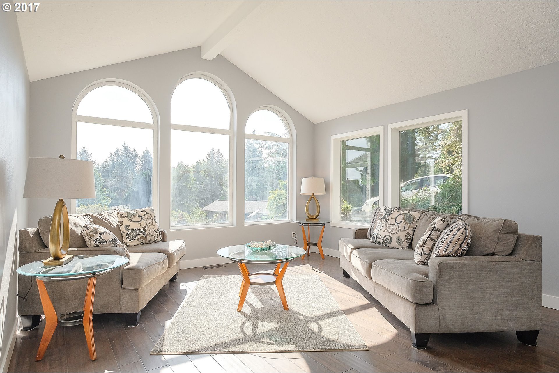 10127 Southwest Lancaster Road Portland, OR 97219 - Photo 17 of 23 Gallery Image 17