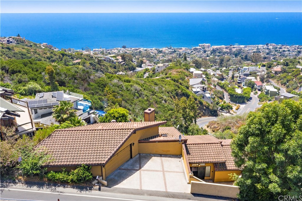 1055 Summit Drive Laguna Beach, CA 92651 - Photo 54 of 75