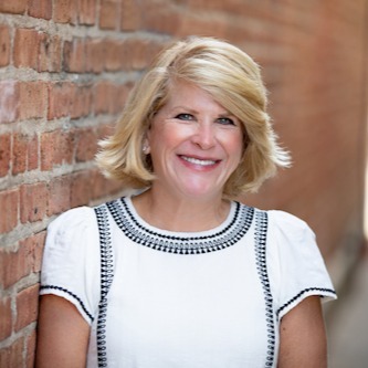 Headshot of Cathy Schmidt