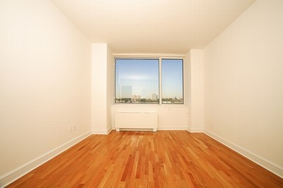 120 Riverside Boulevard, Unit 5F Manhattan, NY 10069 - Photo 3 of 4