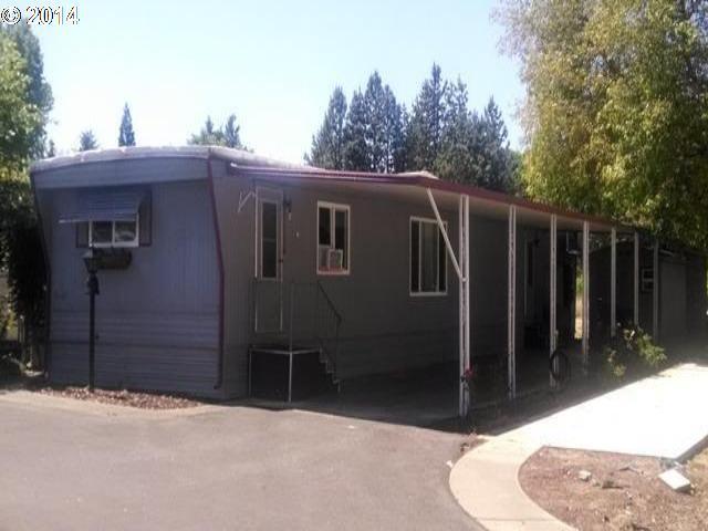 2421 Webster Road Grants Pass, OR 97526 - Photo 1 of 11 Gallery Image 1