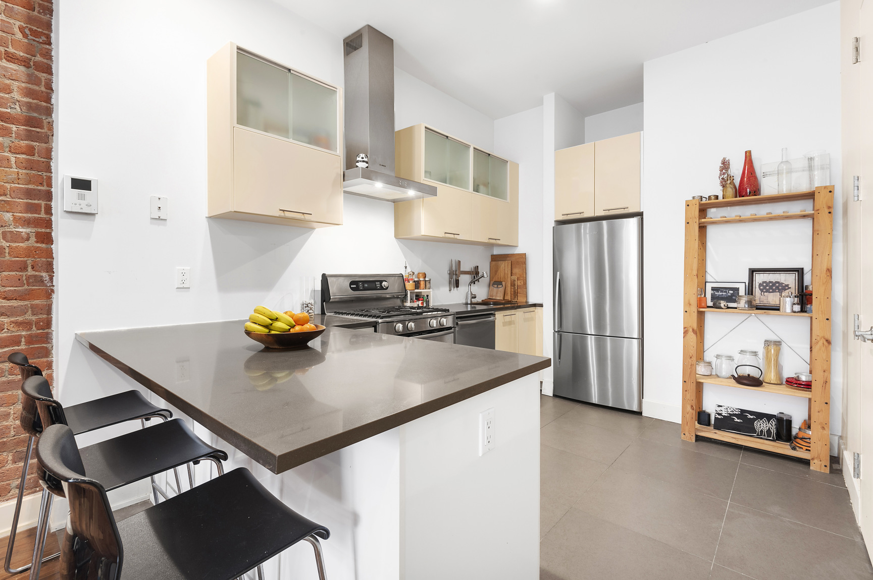 66 North 1st Street, Unit 2C Brooklyn, NY 11249 - Photo 4 of 5