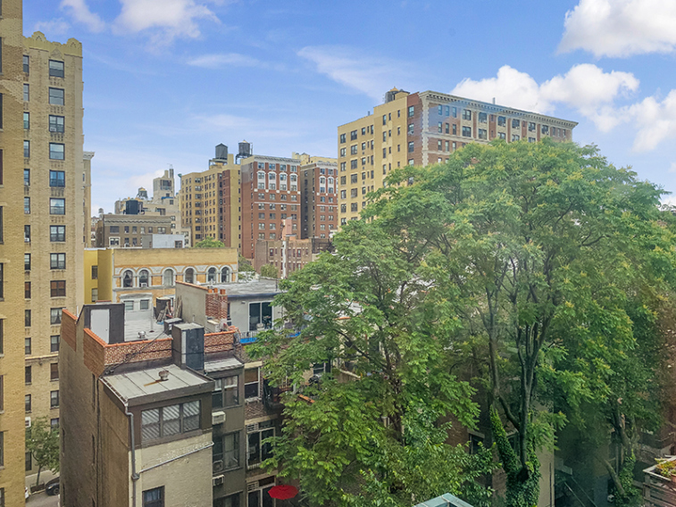 280 Riverside Drive, Unit 13L Manhattan, NY 10025 - Photo 11 of 16