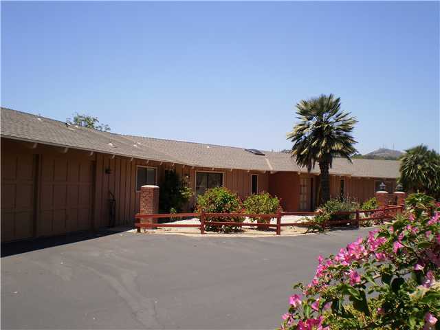 1130 Ranger Road Fallbrook, CA 92028 - Photo 2 of 22